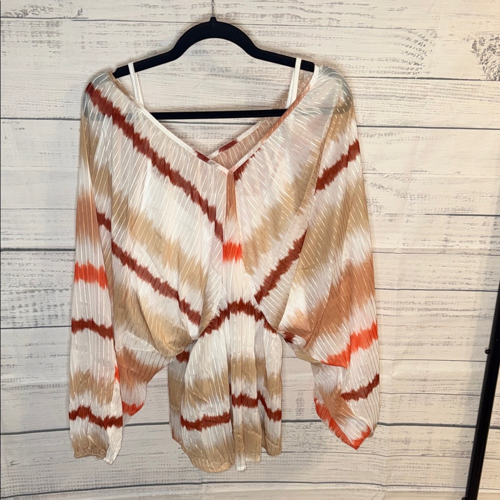 NWOT Women's V-Neck Flowy Blouse in Cream and Rust - Picture 4 of 10